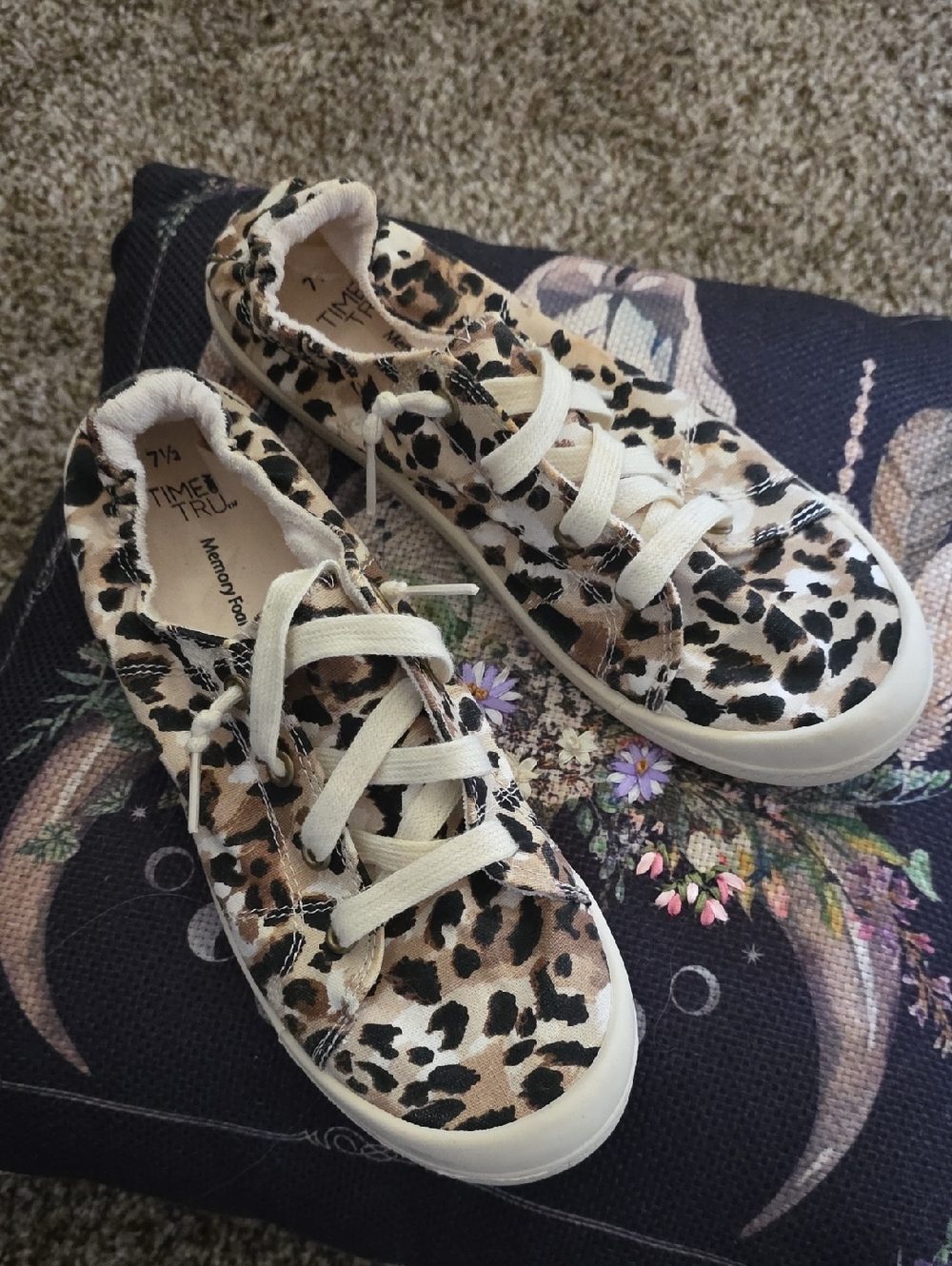 Time and Tru  Leopard Print Canvas Sneakers - Cream/Black/Brown